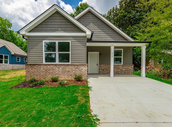 712 Mclemore Street, LaFayette, GA 30728