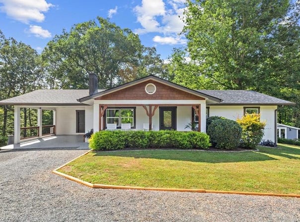 307 PLEASANT GAP CEMETERY DR, Ellijay, GA 30540