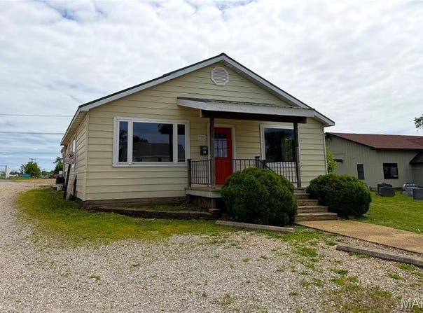 310 E Washington Street, Cuba, MO 65453