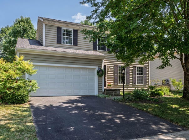 302 Streamwater Court, Blacklick, OH 43004