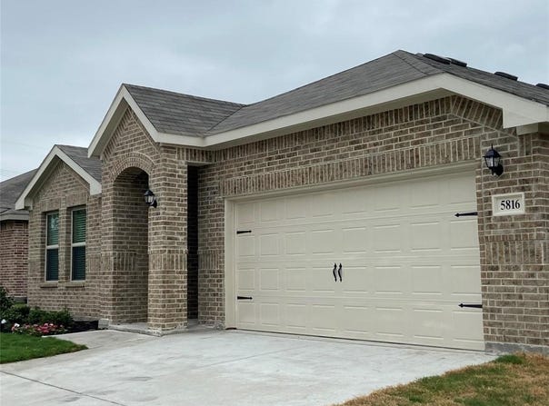 5816 Utopia Drive, Fort Worth, TX 76179