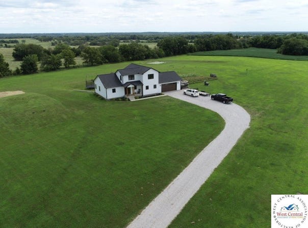 6830 NW N Highway, Blairstown, MO 64726