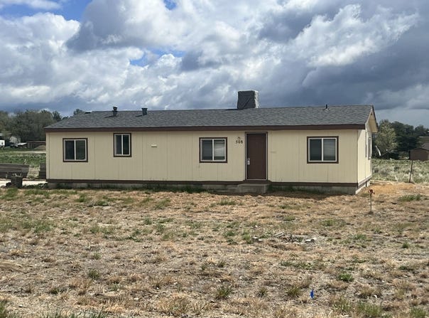 508 Tiffany Drive, Spring Creek, NV 89815