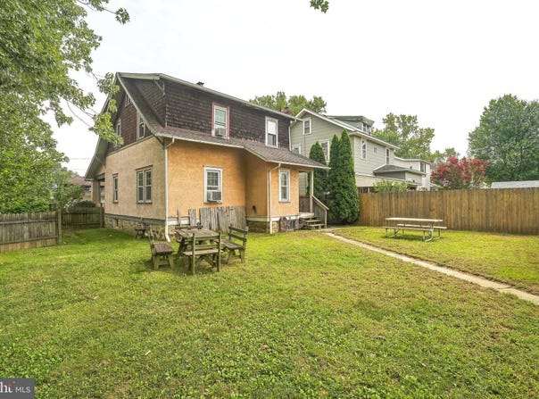500 SHARP AVENUE, GLENOLDEN, PA 19036