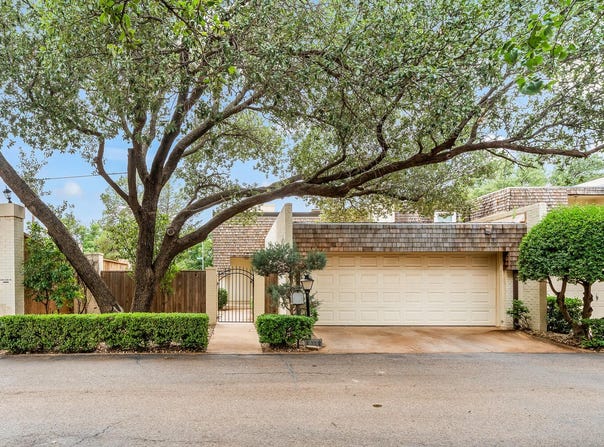 2302 Slide Road, Lubbock, TX 79407