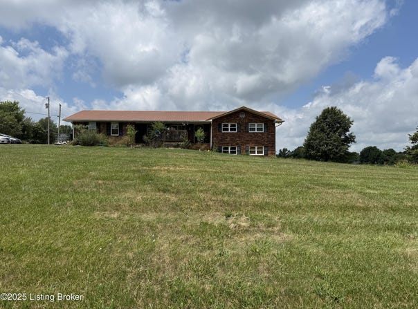 6425 Elmburg Rd, Bagdad, KY 40003
