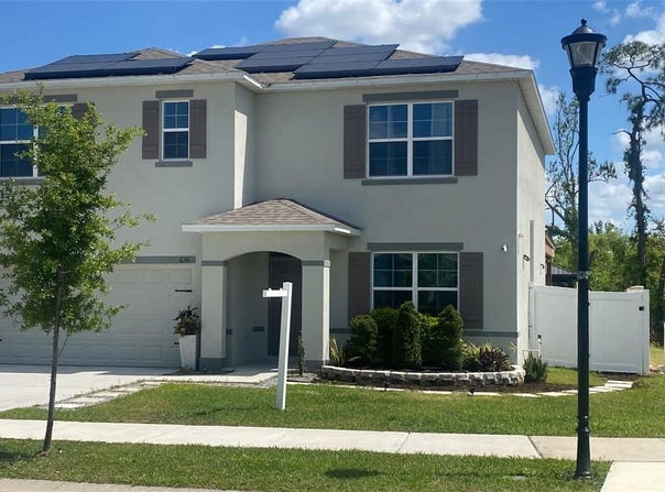636 AUTUMN STREAM DRIVE STREET, AUBURNDALE, FL 33823