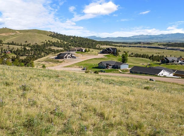 16 Ridgeview Drive, Clancy, MT 59634