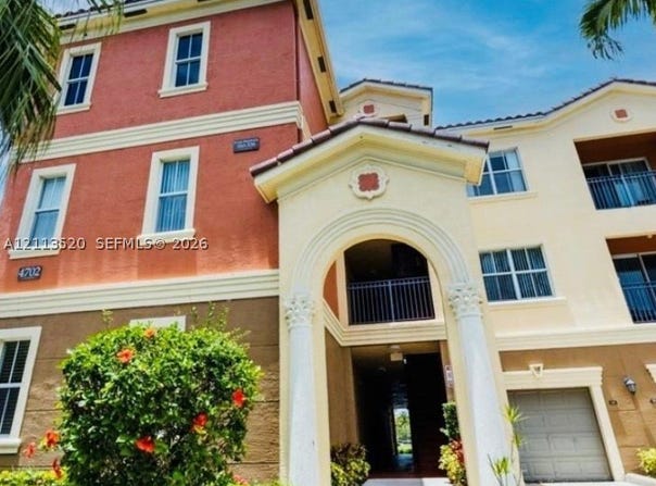 4702 SW 160th Ave, Miramar, FL 33027