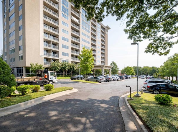 3700 Cantrell Rd. #301, Little Rock, AR 72202-1811