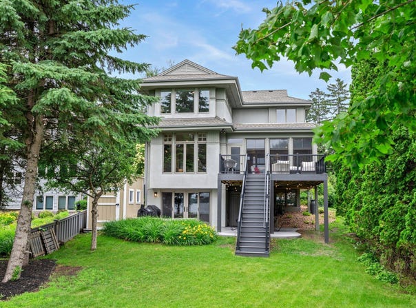 1161 Park Avenue, Mahtomedi, MN 55115