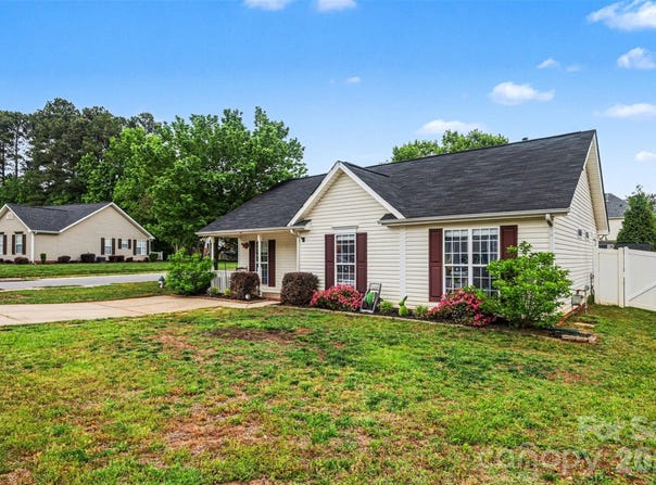 552 Chase Brook Drive, Rock Hill, SC 29732