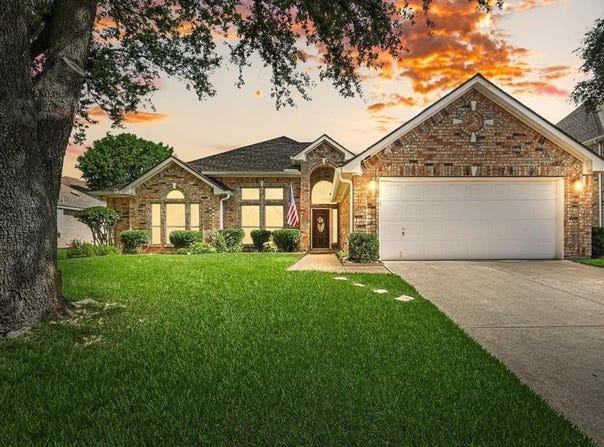 1616 Hidden Brook Trail, Flower Mound, TX 75028