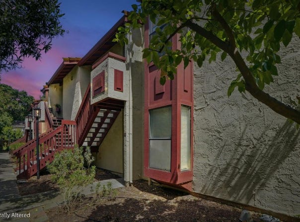 1391 Monument BLVD 10, CONCORD, CA 94520