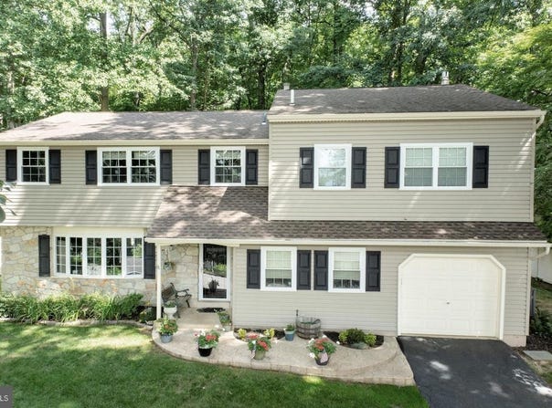 3309 HUMPTON RD, THORNDALE, PA 19372