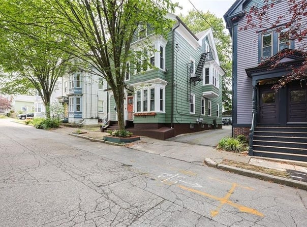193 Howell Street, Providence, RI 02906