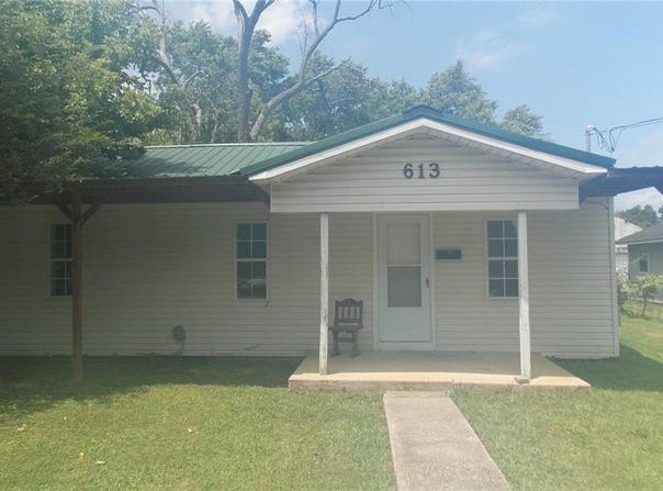613 Don Street, Poplar Bluff, MO 63901