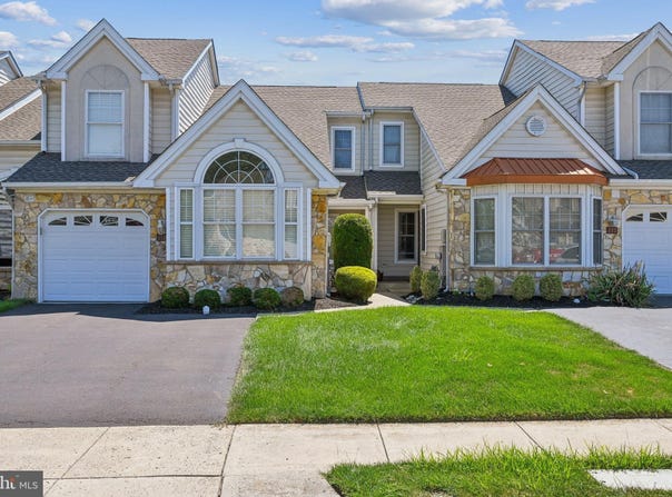 115 GRANDVIEW DRIVE, WARMINSTER, PA 18974