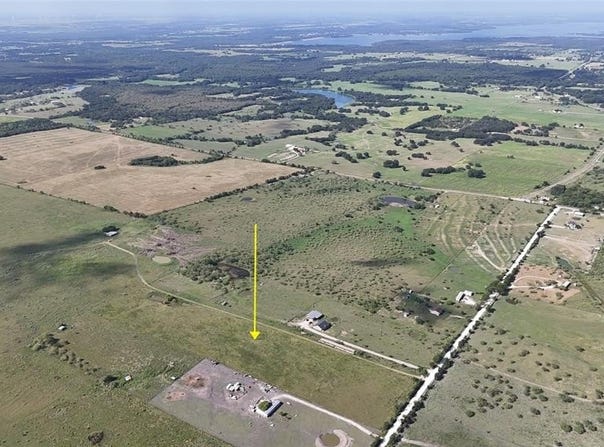 Lot 25 NW County 2170 Road, Barry, TX 75102