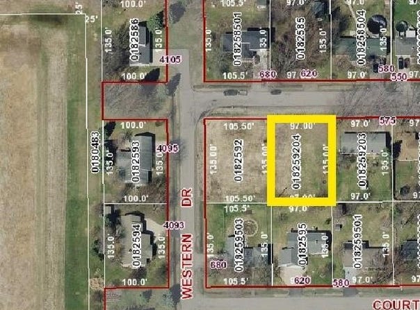 NORTON Avenue, OSHKOSH, WI 54901