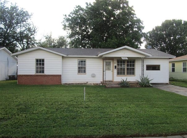 1112 Bishop Road, Burkburnett, TX 76354