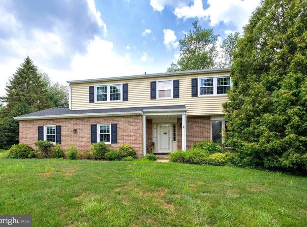 106 BIDDLE DR, EXTON, PA 19341