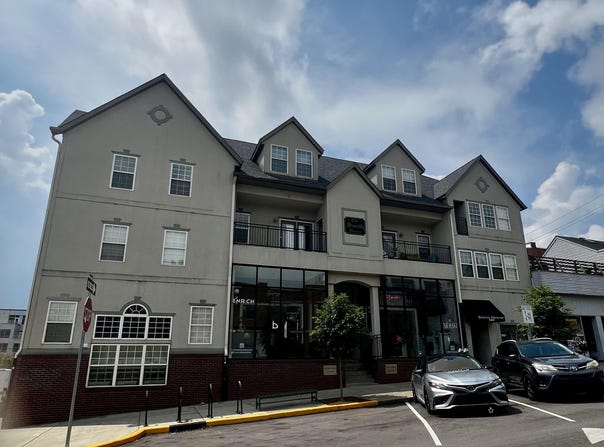 126 E 6Th Street, Bloomington, IN 47408-3300