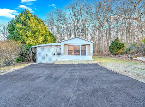 46 Barbara Avenue, Prospect, CT 06712