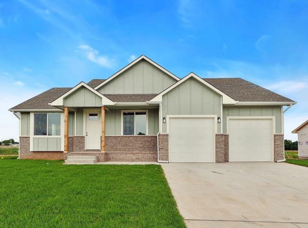 5424 W 42nd Street South, Wichita, KS 67215