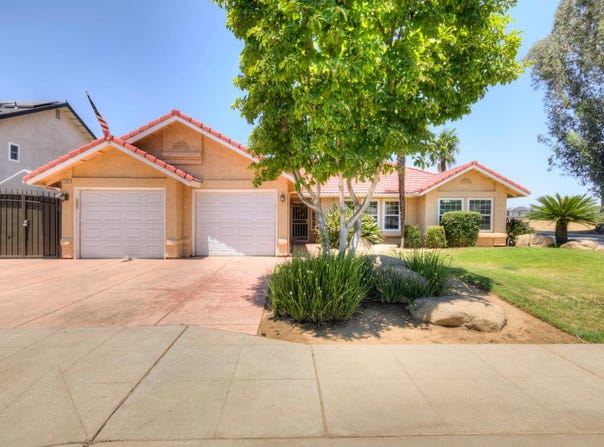 2197 Polson Avenue, Clovis, CA 93611