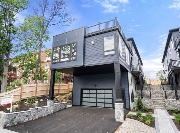 33 Evergreen St, Boston, MA 02130