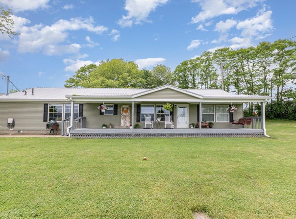 1425 Ky Highway 35, Sparta, KY 41086