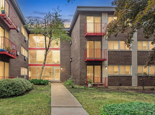 8500 Skokie Boulevard, Skokie, IL 60077