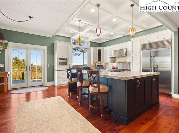 540 Green Hill Circle, Blowing Rock, NC 28605