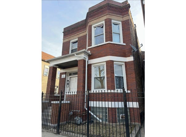 5121 S Loomis Boulevard, Chicago, IL 60609