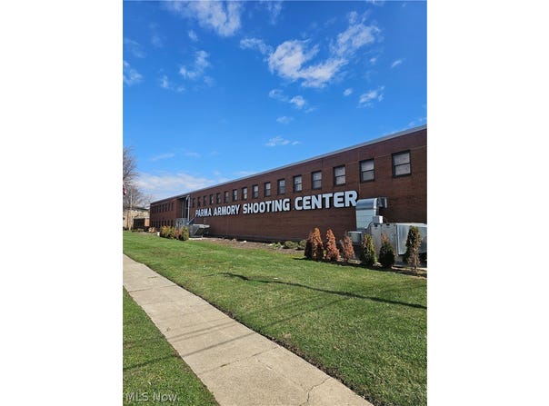 5301 Hauserman Road, Parma, OH 44130