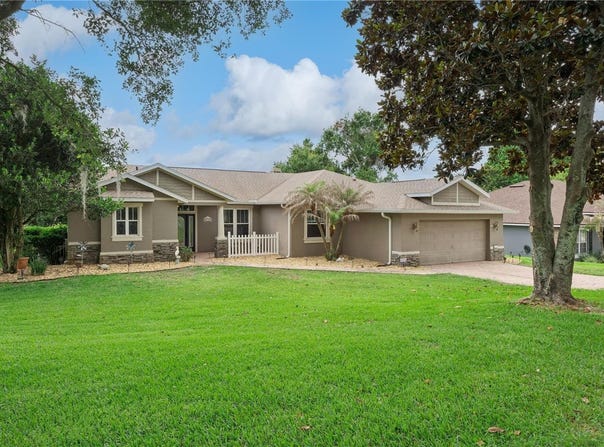 3110 BULKLEY PLACE, EUSTIS, FL 32726