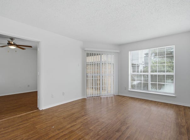 18333 Roehampton Drive, Dallas, TX 75252