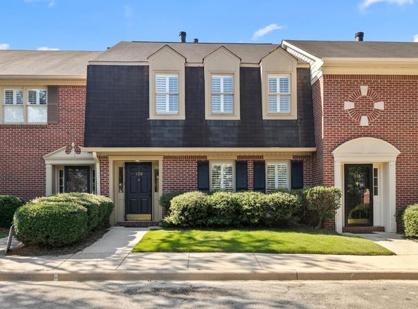 320 CHASE PLANTATION CIRCLE, HOOVER, AL 35244