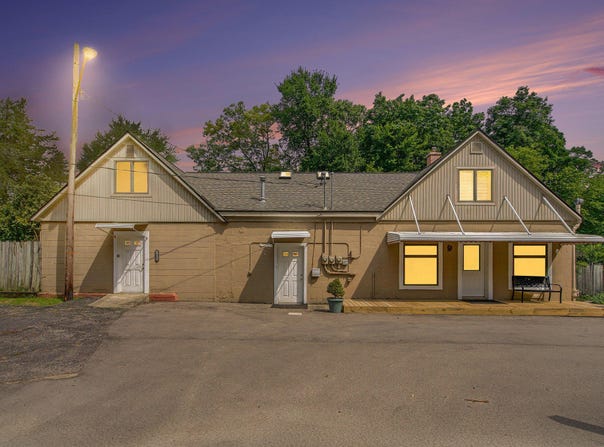 11100 Cedar Drive, Pinckney, MI 48169
