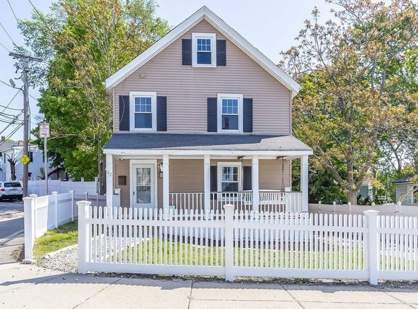 32 Jewett St, Boston, MA 02131
