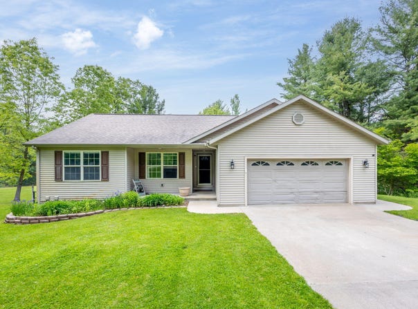 277 Madison Road, Stanwood, MI 49346