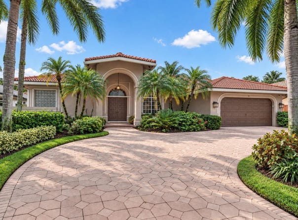 77 NW 108TH Way, Plantation, FL 33324