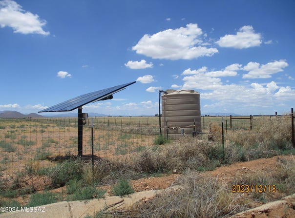 E 80 ACRES PARKER RANCH Road, Willcox, AZ 85643