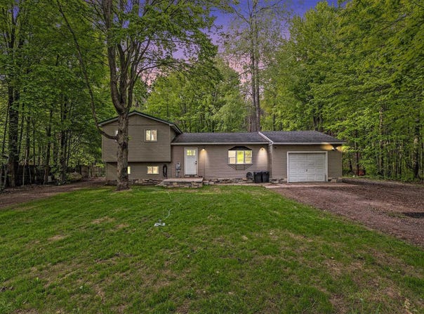 4891 Fell Drive, Marion, MI 49665