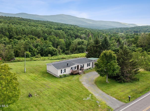 1002 Potter Mtn Road, Gilboa, NY 12076