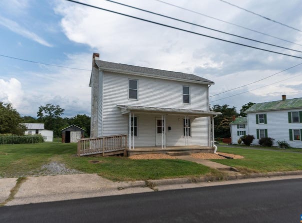 816 NEWTOWN RD, ELKTON, VA 22973