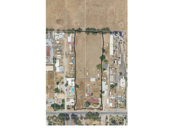 18316 Hawthorne, Bloomington, CA 92316