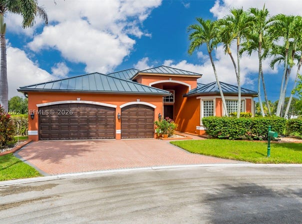 3900 SW 195th Ter, Miramar, FL 33029