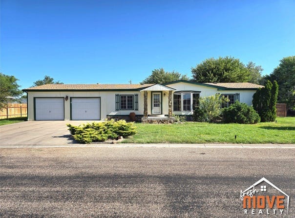 708 W Deal Avenue, Sublette, KS 67877